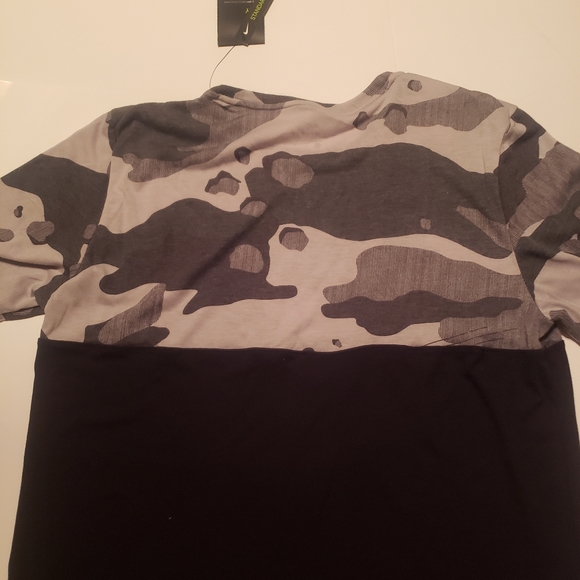 Nike Dry Legend Camo Black Top Half Print Tee - Picture 6 of 16